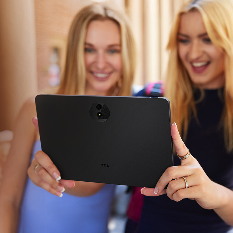 students streaming on tablet